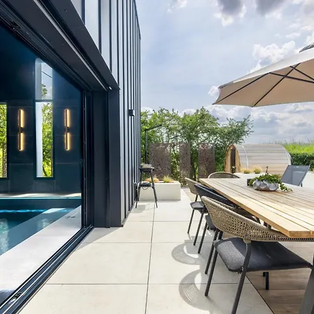O Temps Suspendu Piscine Interieure, Spa, Sauna Prives En Campagne Willa
