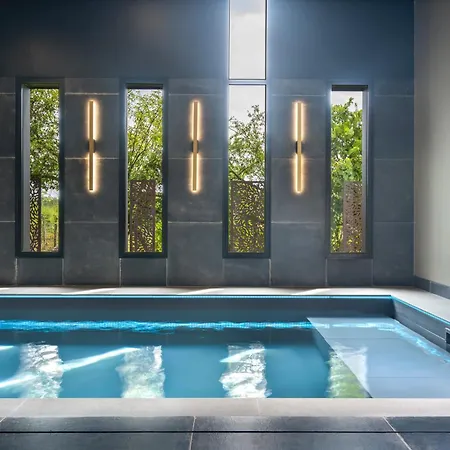 O Temps Suspendu Piscine Interieure, Spa, Sauna Prives En Campagne Willa Merris