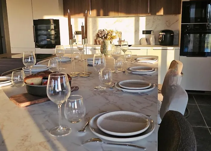 O Temps Suspendu Piscine Interieure, Spa, Sauna Prives En Campagne