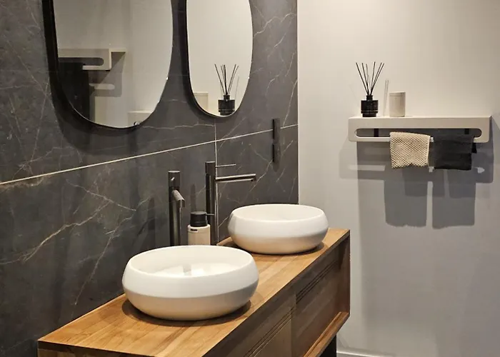 O Temps Suspendu Piscine Interieure, Spa, Sauna Prives En Campagne Villa *